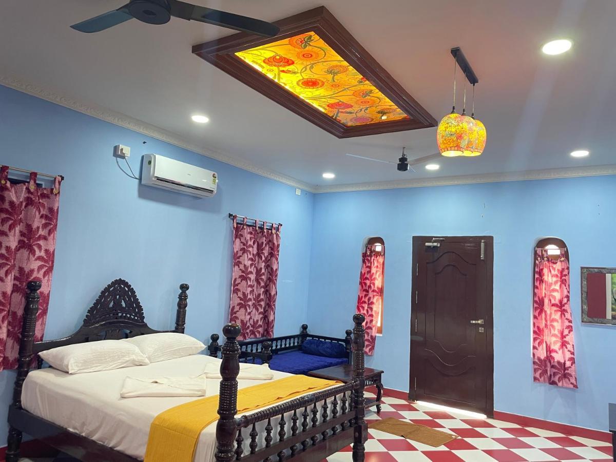 Meena Mahal Cottage กาไรก์กูดี ภายนอก รูปภาพ